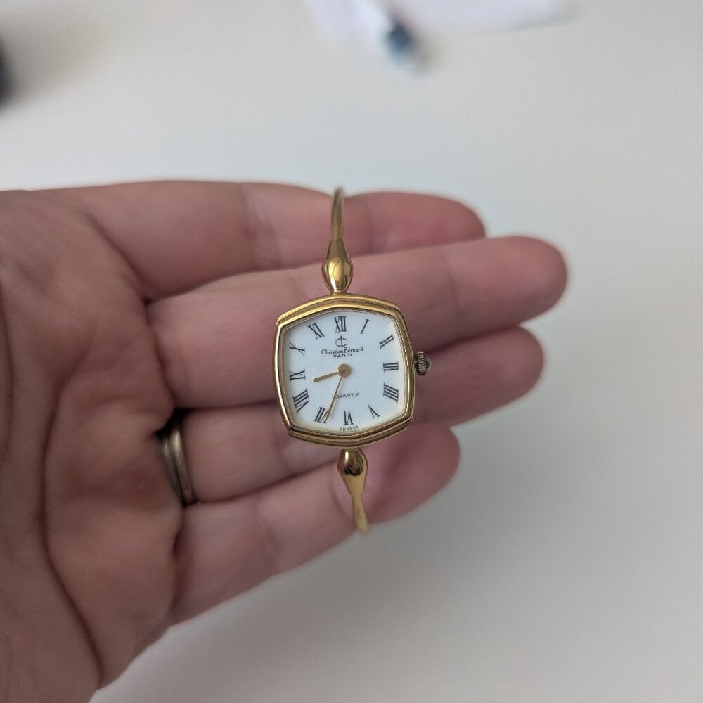 Rare Women's Christian Bernard PARIS Quartz Gold Watch - 8412